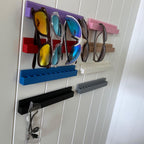 Horizontal Sunglasses Holder Organizer Rack – Space-Saving Wall/Closet Mount for Eyewear Storage at Home
