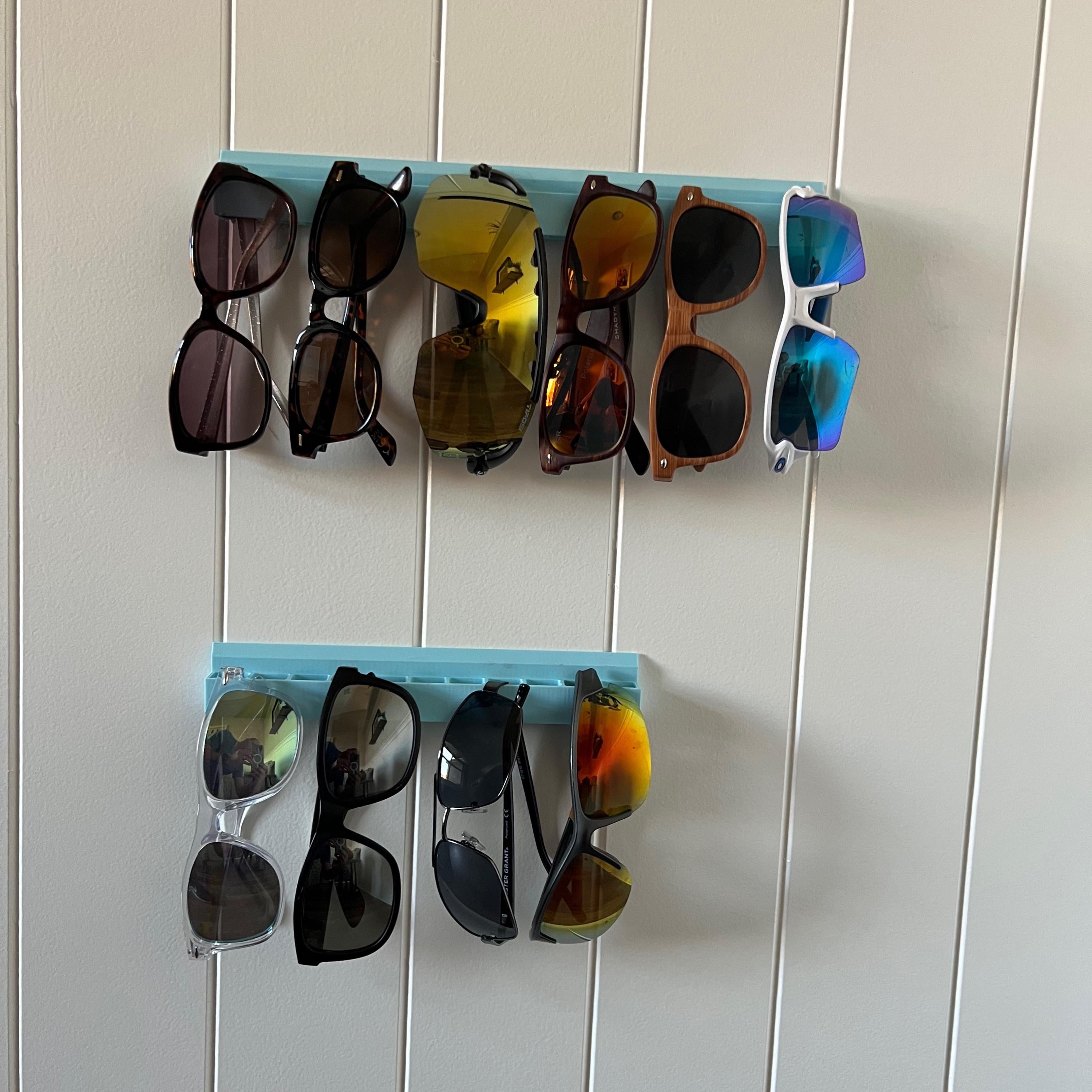 Horizontal Sunglasses Holder Organizer Rack – Space-Saving Wall/Closet Mount for Eyewear Storage at Home